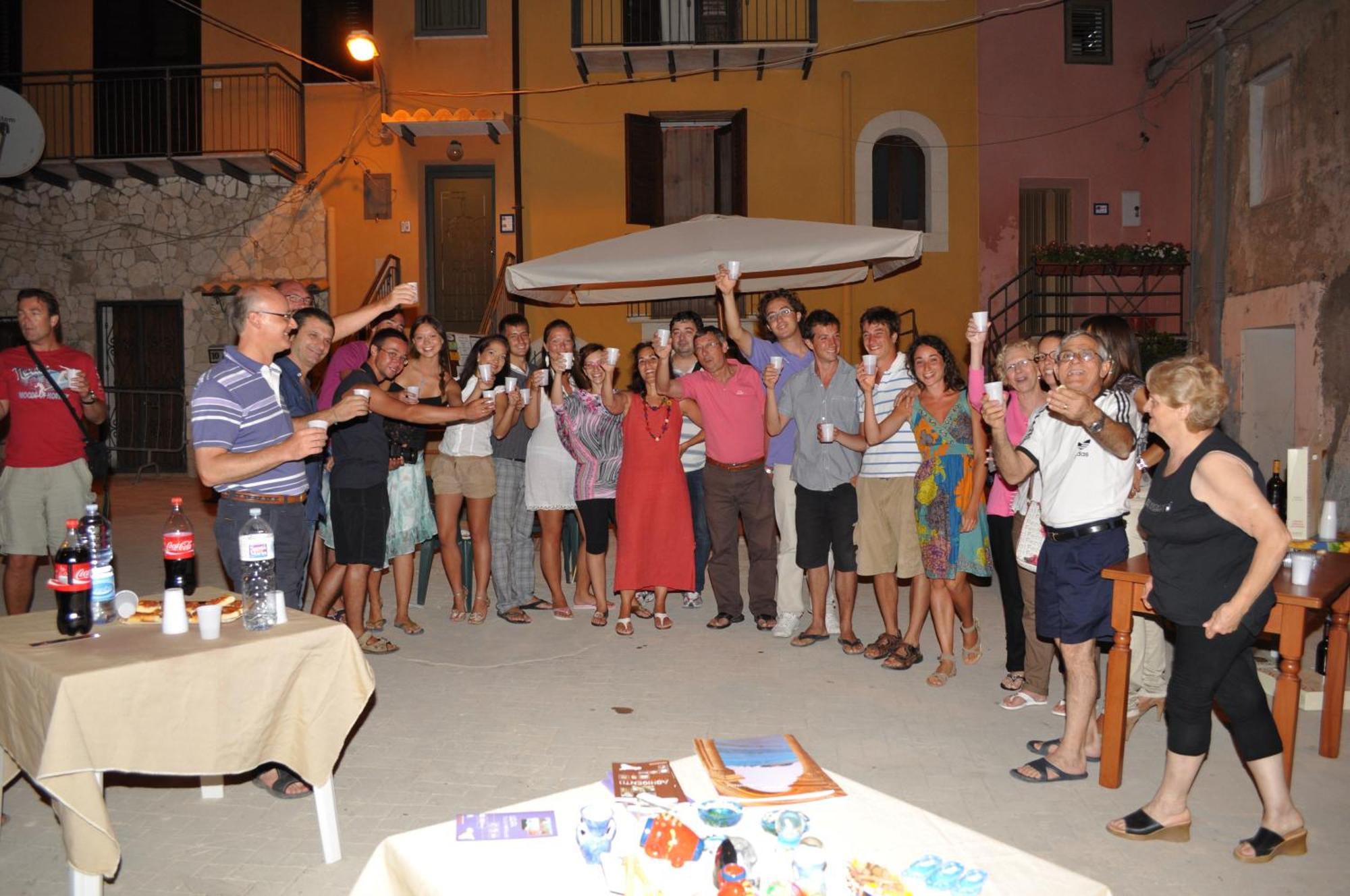 Case Albergo Al Cortiletto Licata Buitenkant foto