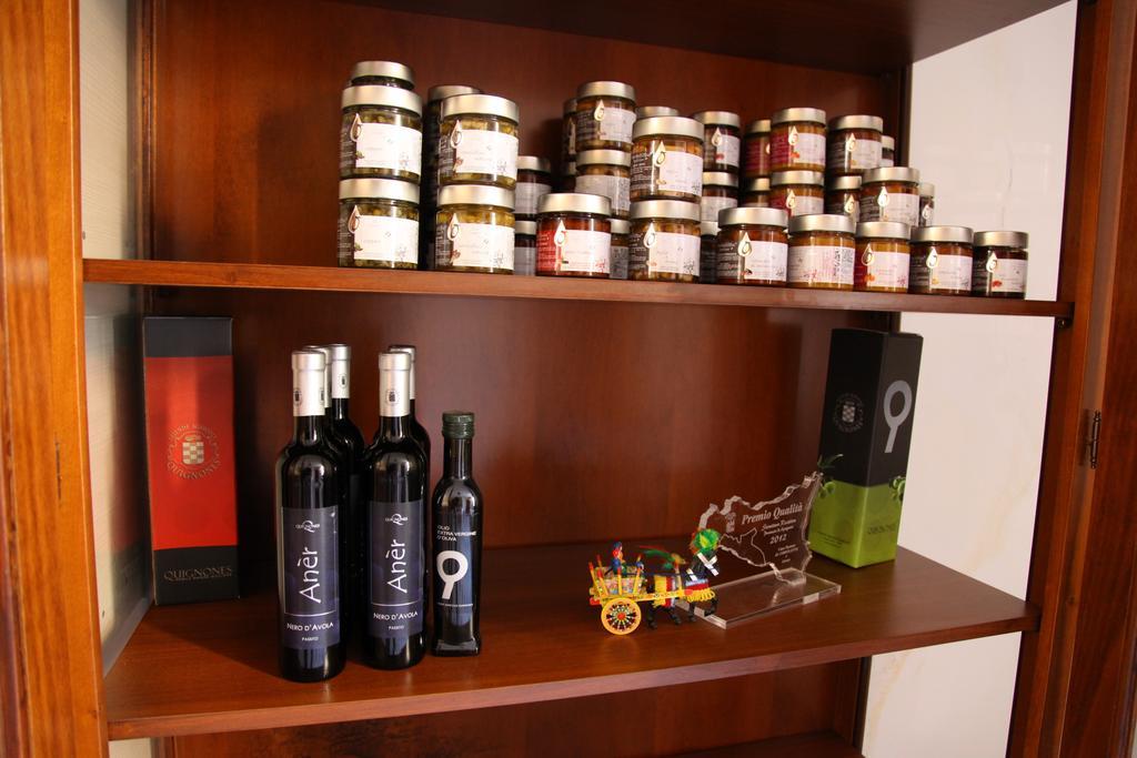 Case Albergo Al Cortiletto Licata Buitenkant foto