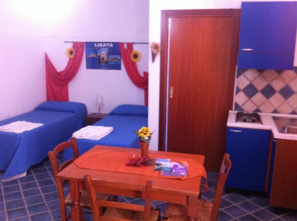 Case Albergo Al Cortiletto Licata Buitenkant foto